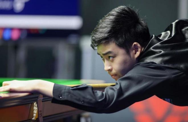 湖北泳将的 湖北泳将的